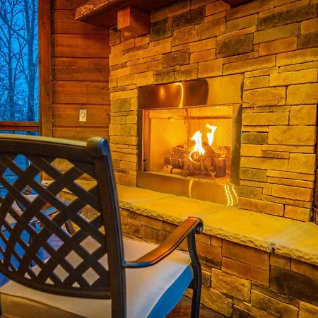 The Luxurious Blue Sky Lodge Is Epic! ブロークン・ボウ エクステリア 写真