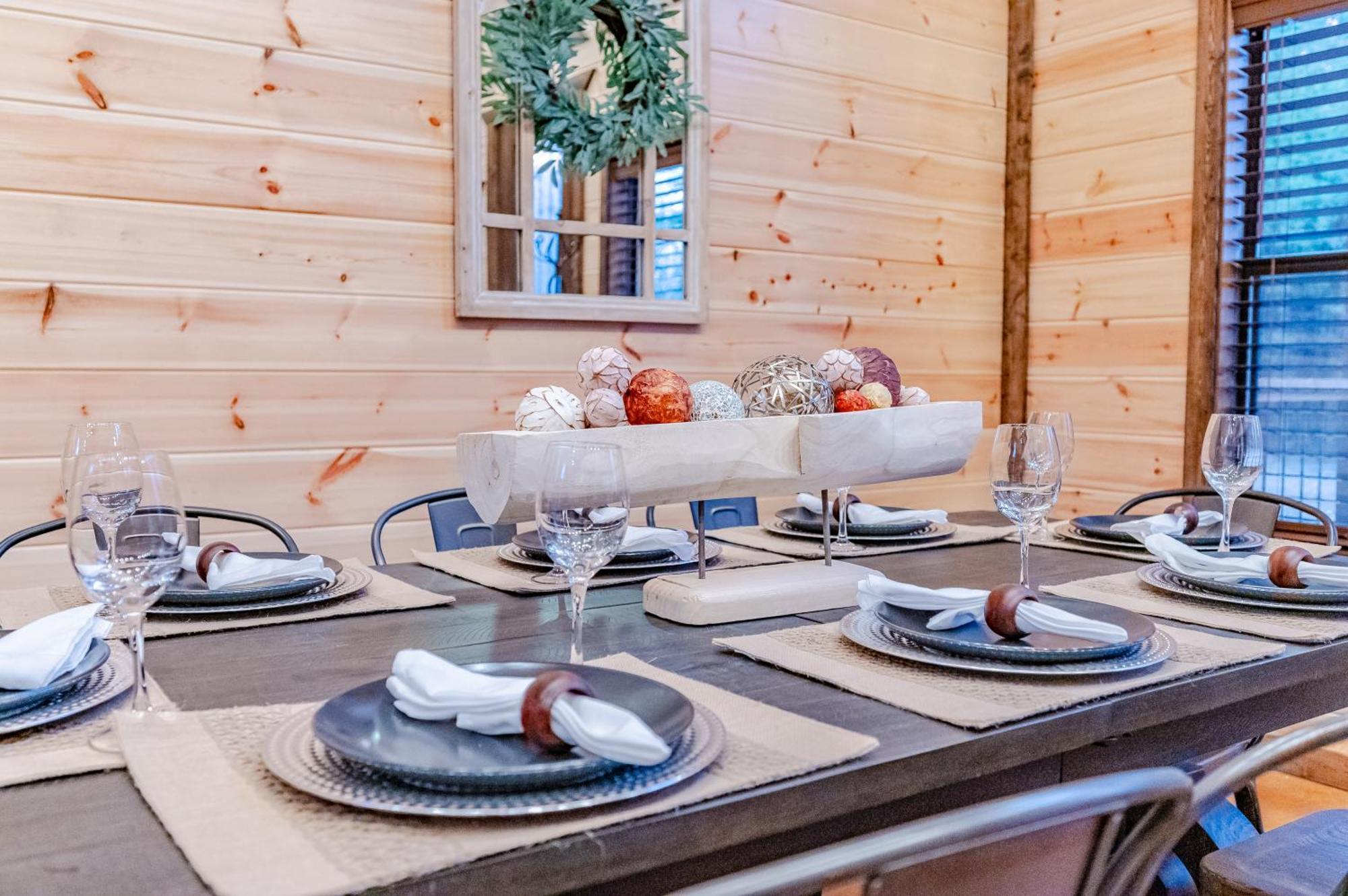 The Luxurious Blue Sky Lodge Is Epic! ブロークン・ボウ エクステリア 写真