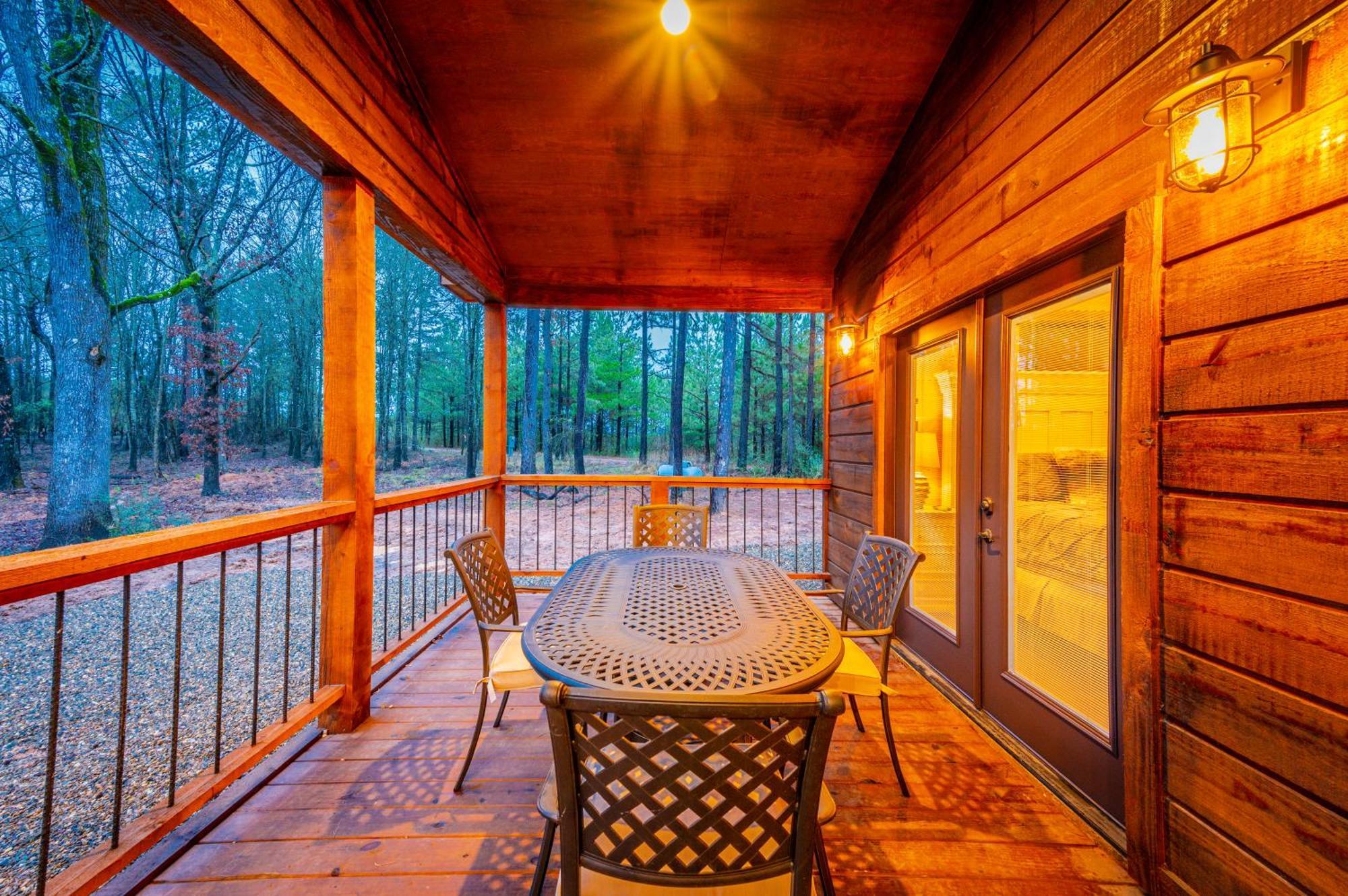 The Luxurious Blue Sky Lodge Is Epic! ブロークン・ボウ エクステリア 写真