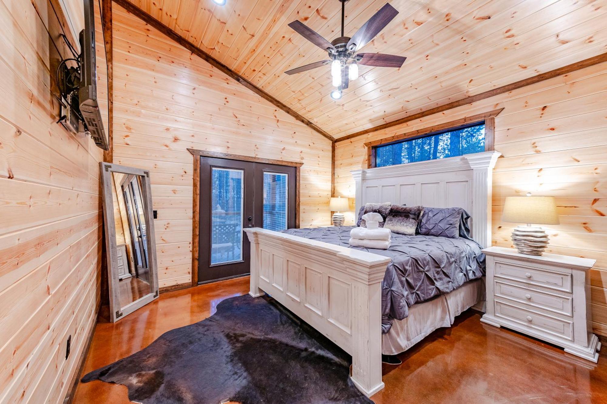The Luxurious Blue Sky Lodge Is Epic! ブロークン・ボウ エクステリア 写真