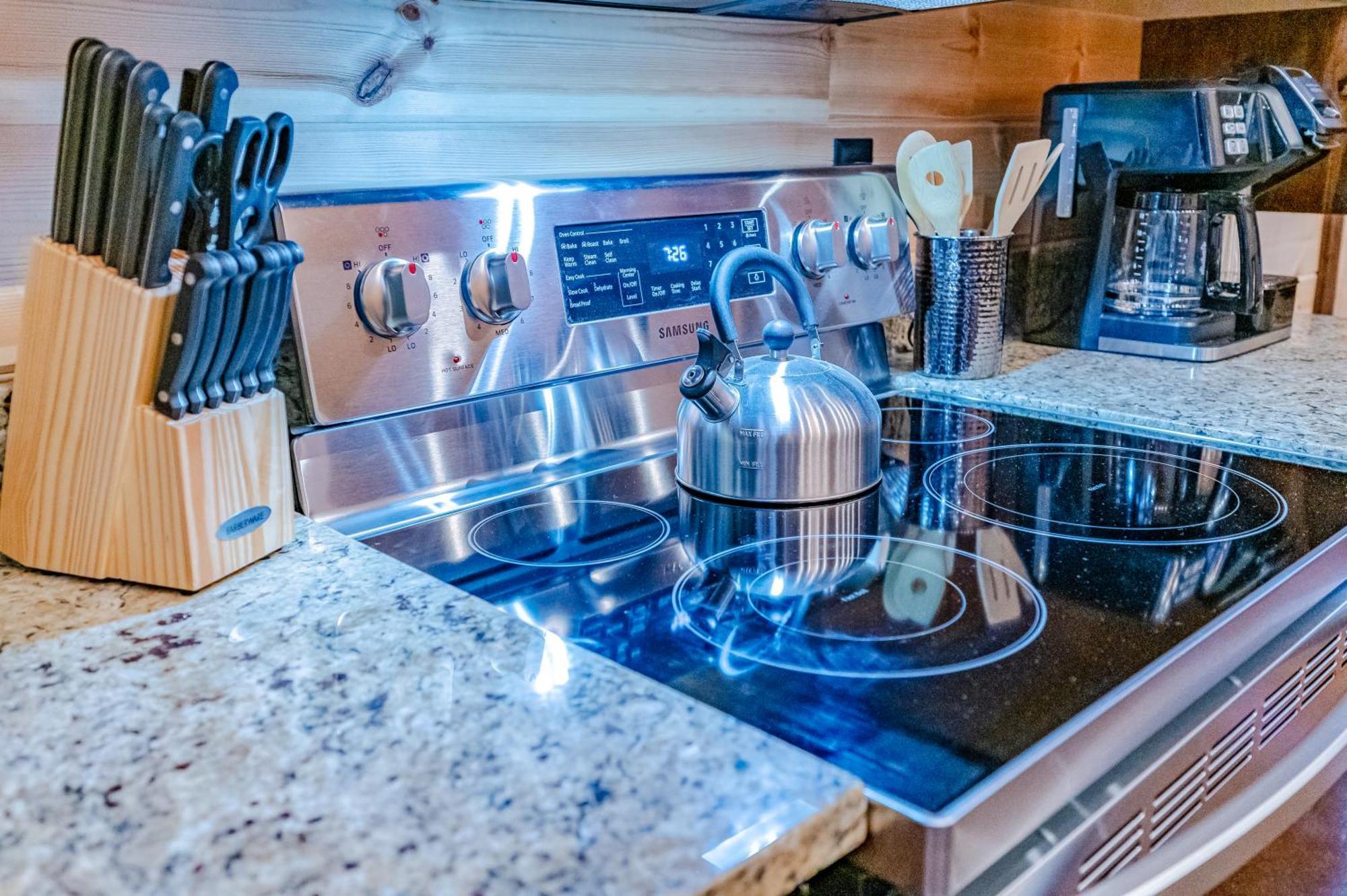 The Luxurious Blue Sky Lodge Is Epic! ブロークン・ボウ エクステリア 写真