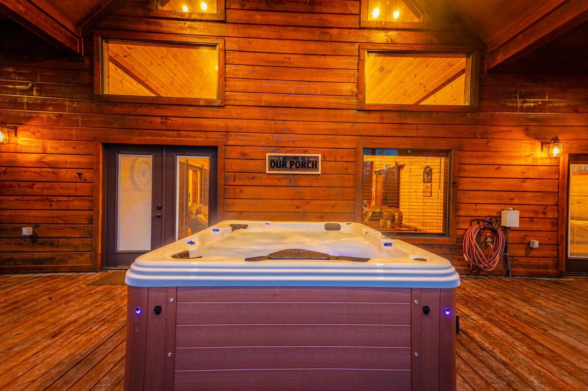 The Luxurious Blue Sky Lodge Is Epic! ブロークン・ボウ エクステリア 写真