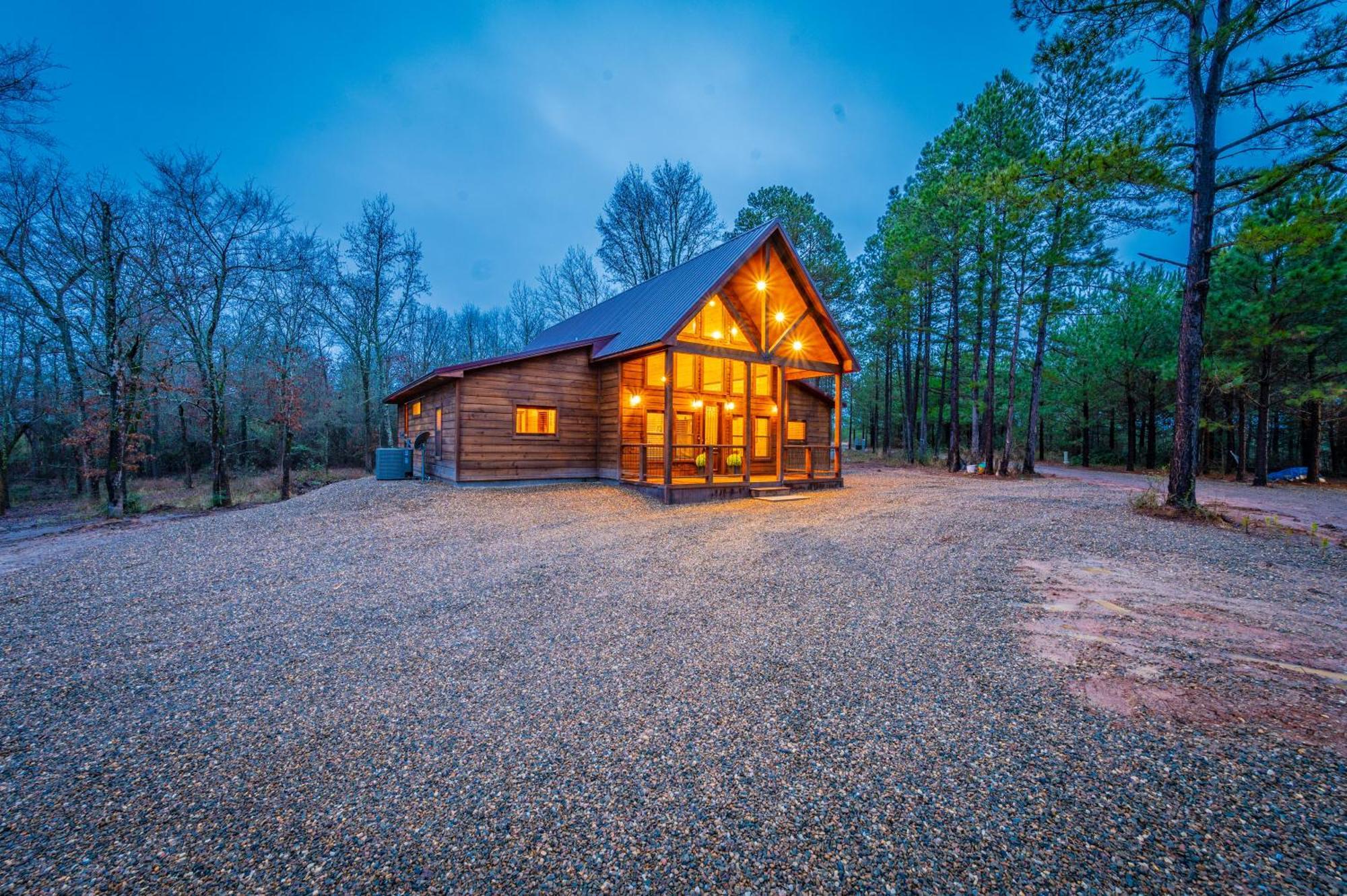 The Luxurious Blue Sky Lodge Is Epic! ブロークン・ボウ エクステリア 写真