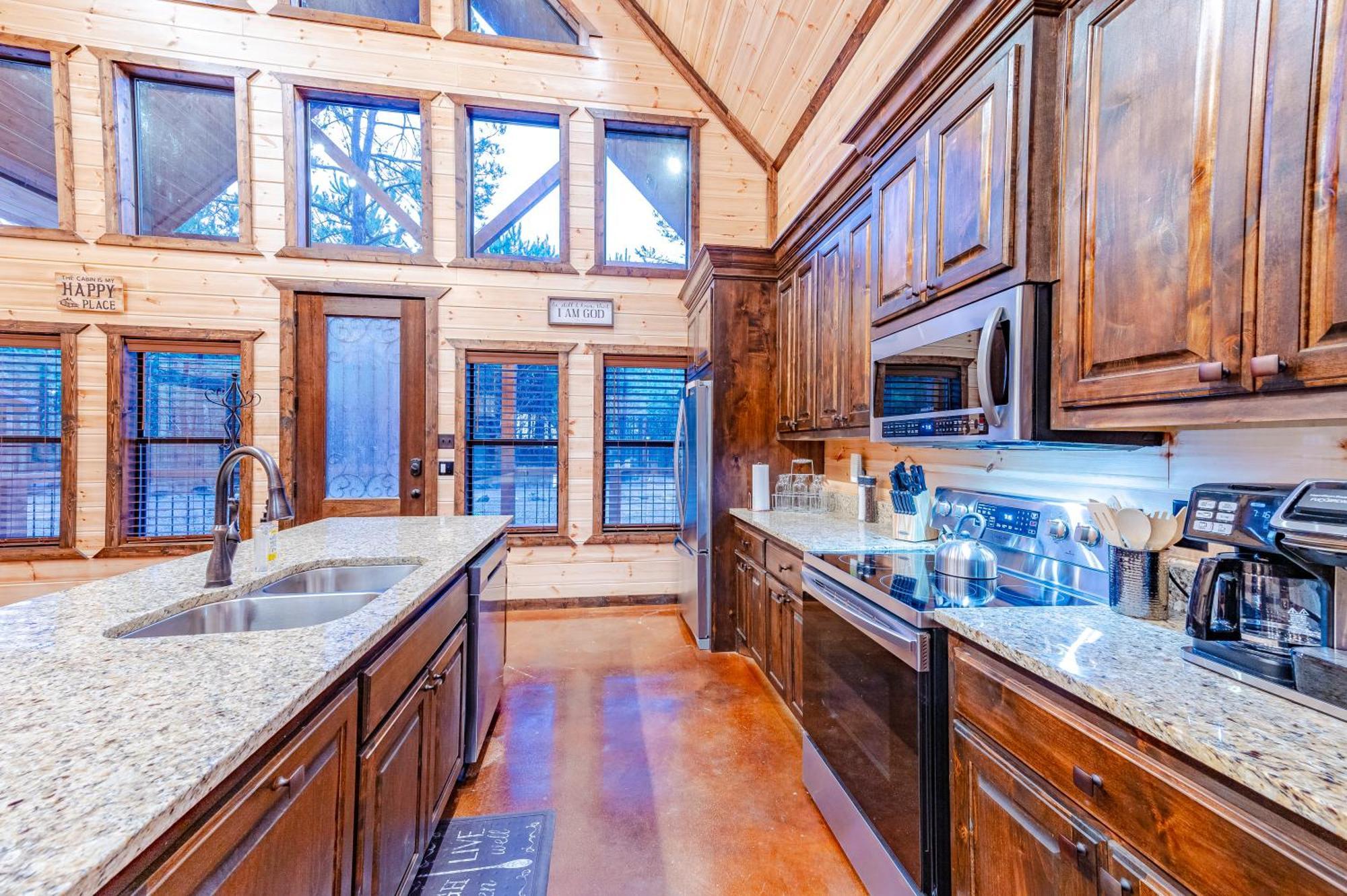 The Luxurious Blue Sky Lodge Is Epic! ブロークン・ボウ エクステリア 写真