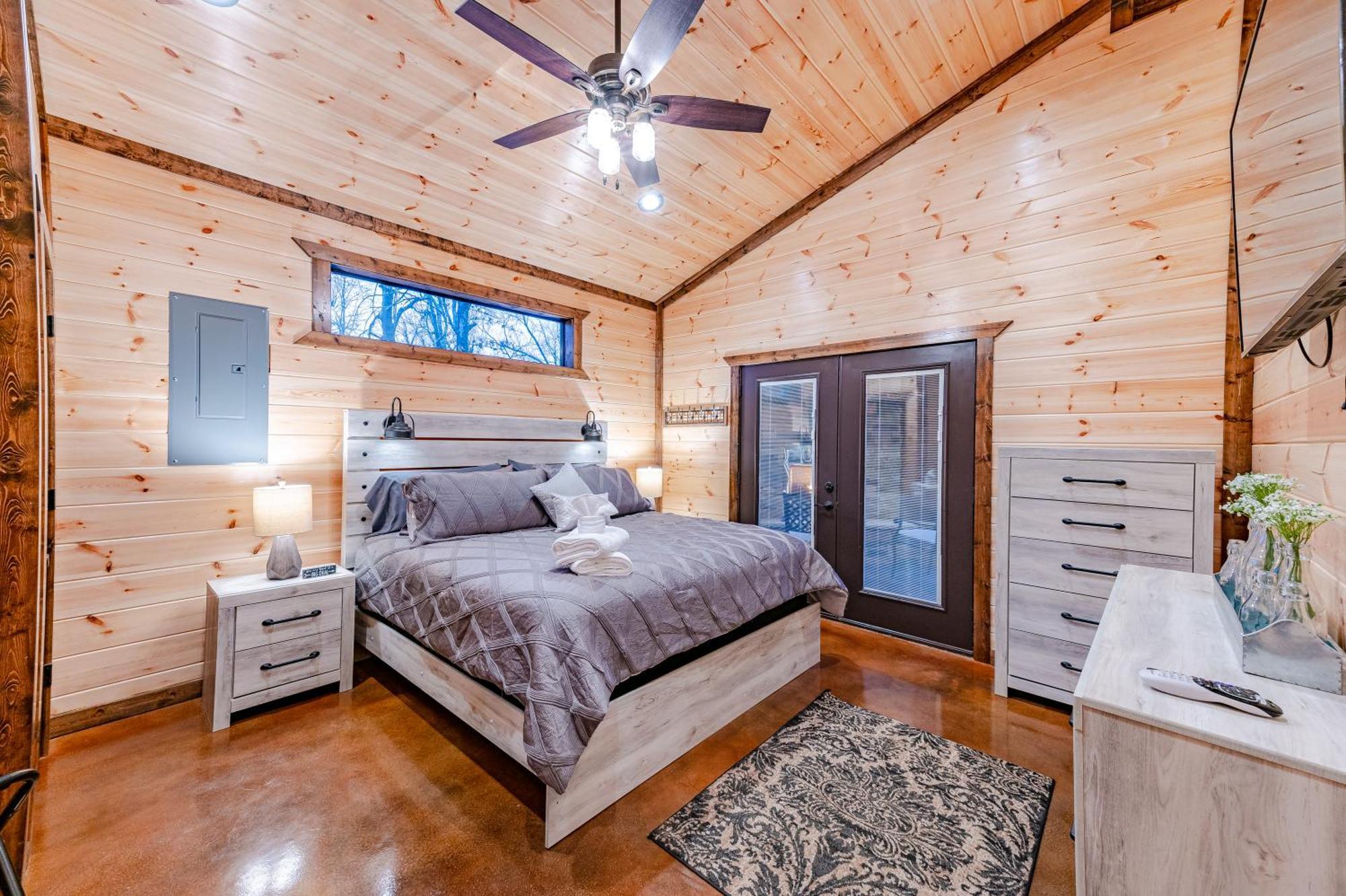 The Luxurious Blue Sky Lodge Is Epic! ブロークン・ボウ エクステリア 写真