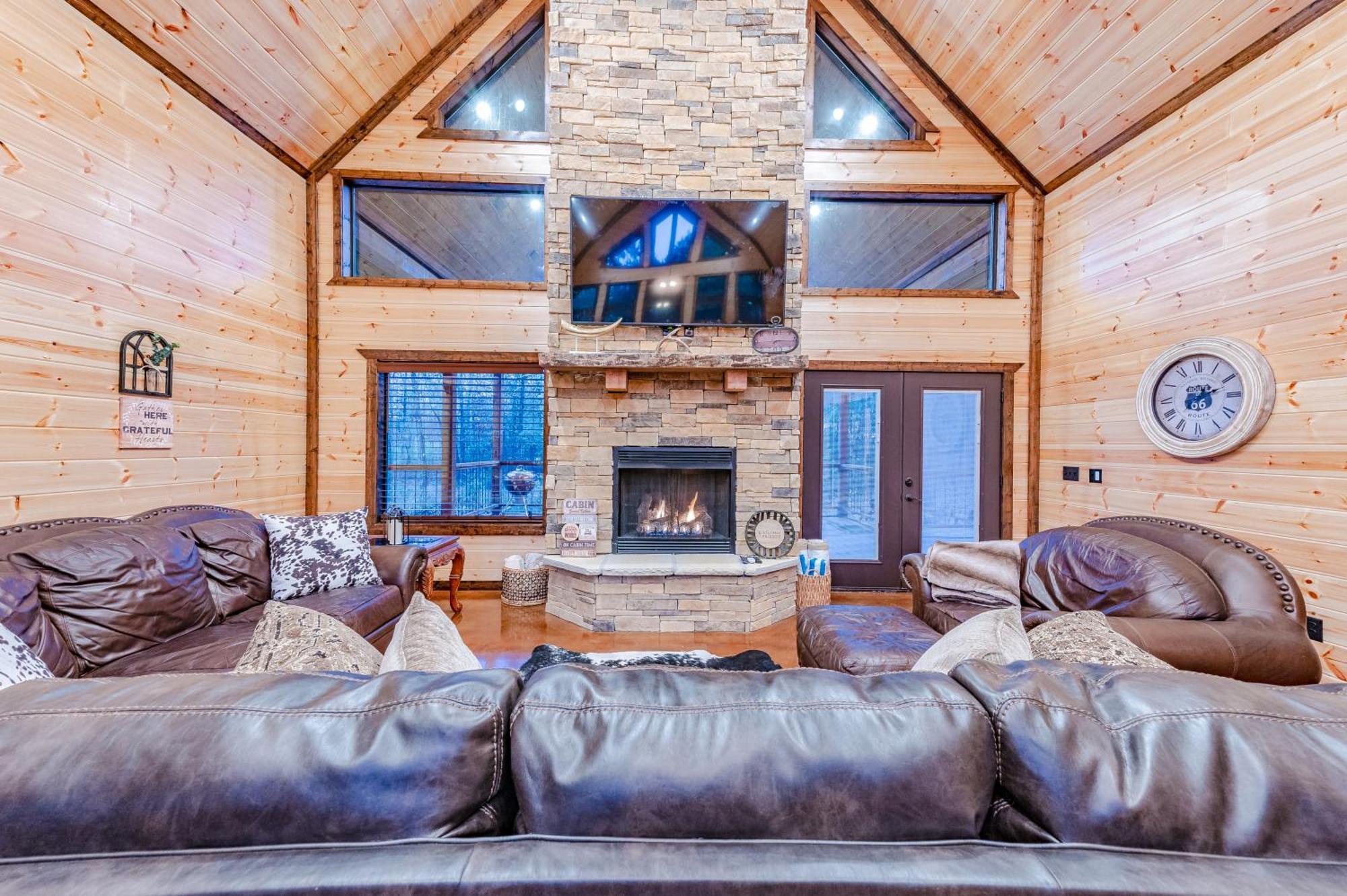 The Luxurious Blue Sky Lodge Is Epic! ブロークン・ボウ エクステリア 写真