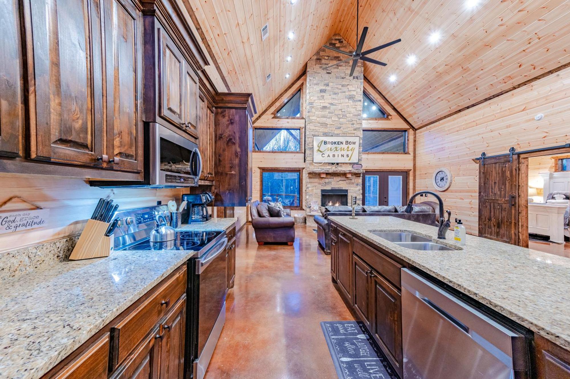 The Luxurious Blue Sky Lodge Is Epic! ブロークン・ボウ エクステリア 写真
