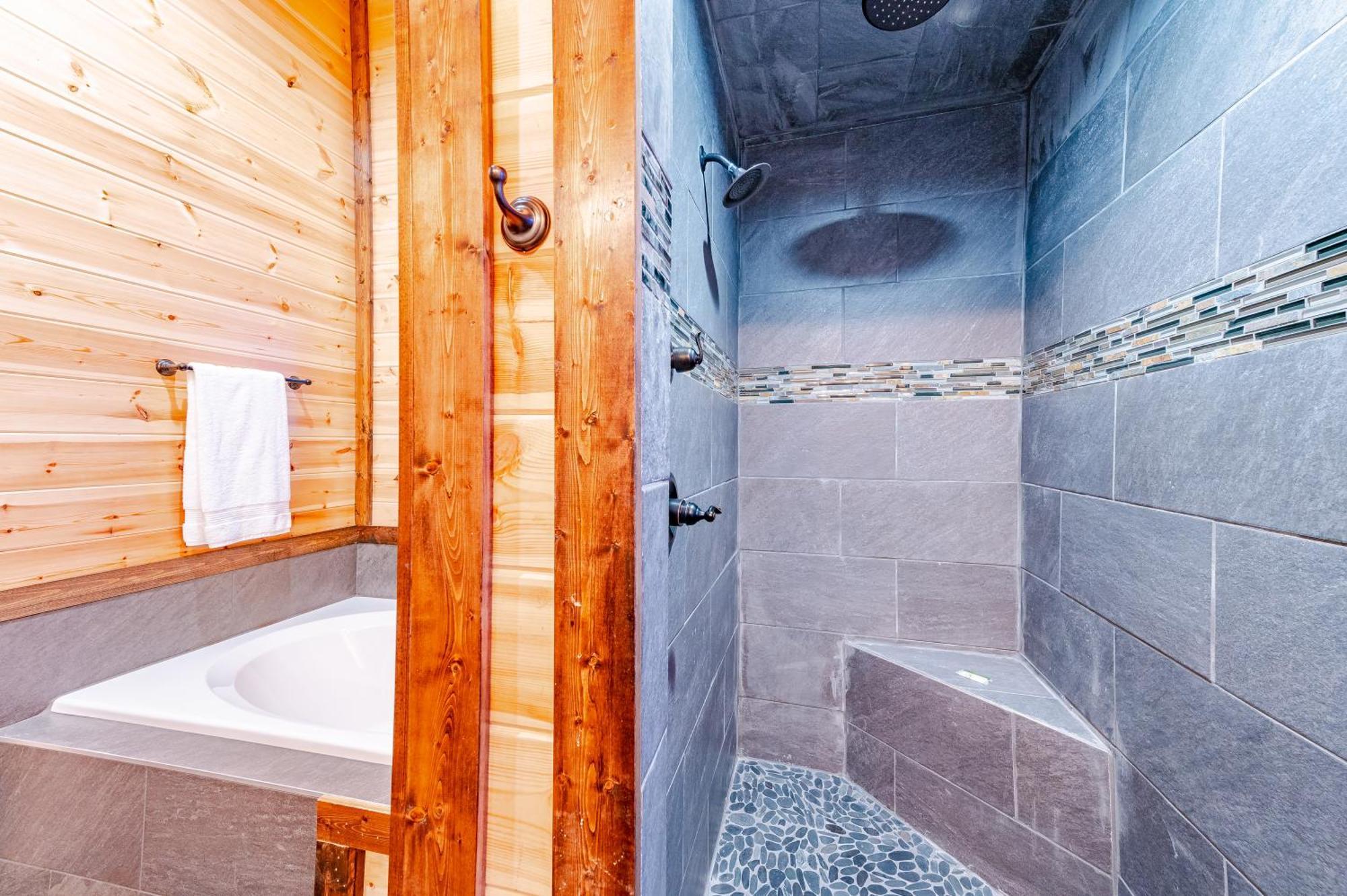 The Luxurious Blue Sky Lodge Is Epic! ブロークン・ボウ エクステリア 写真